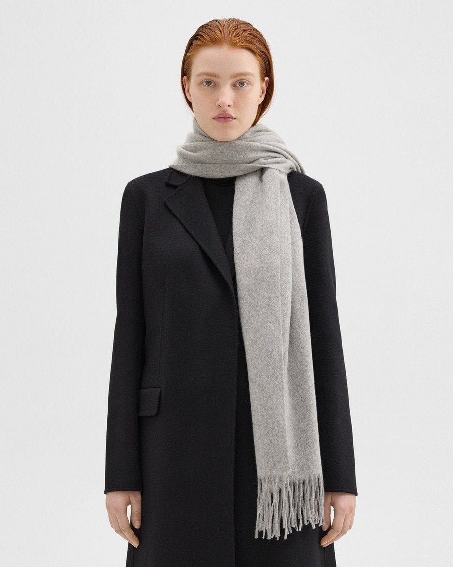 Classic Scarf in Cashmere