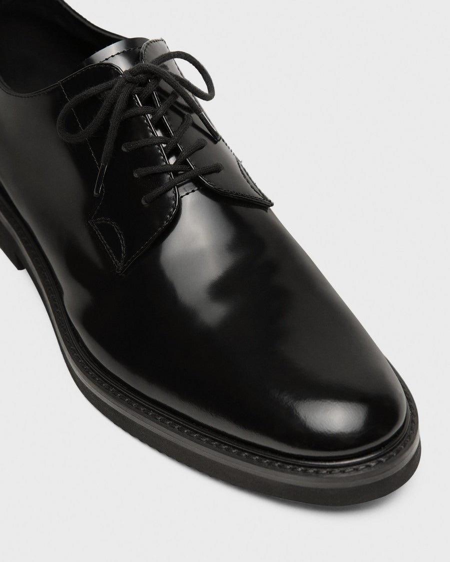 Oxford Shoe in Leather