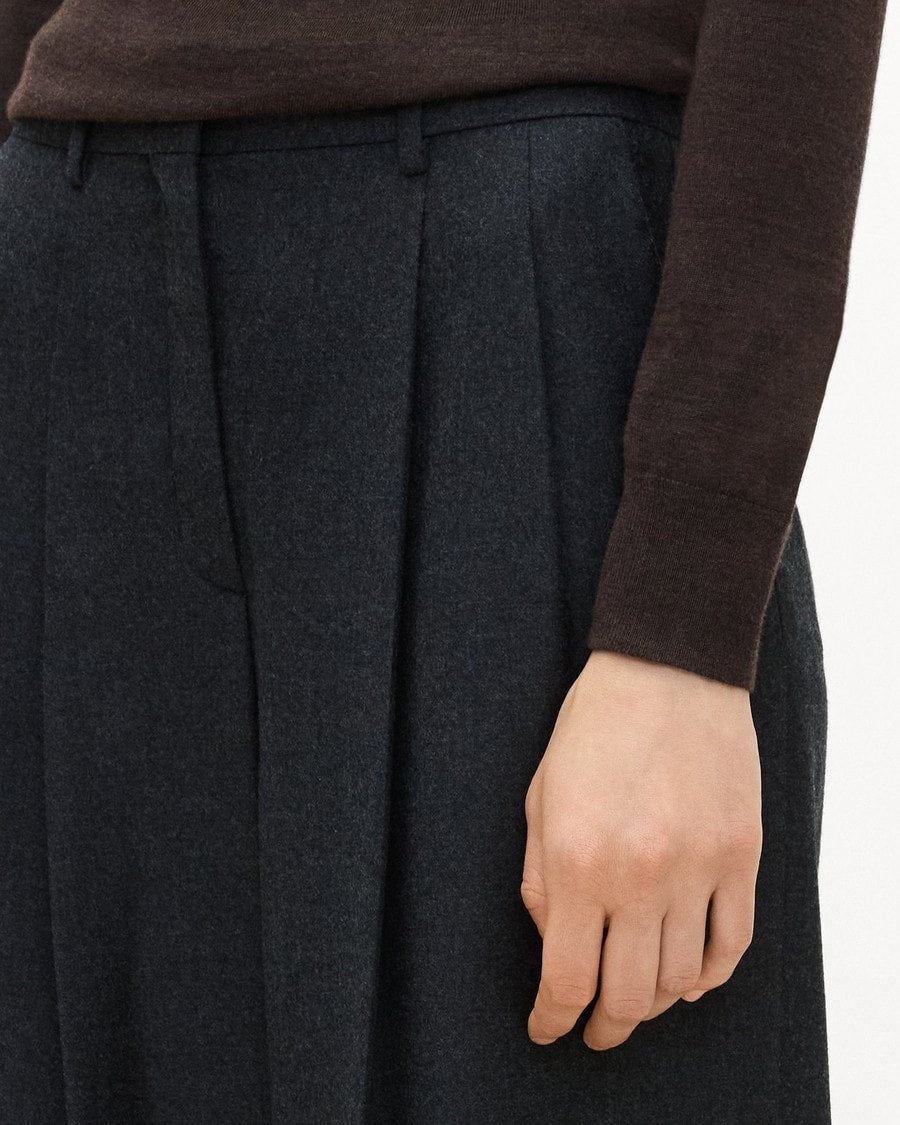 Double Pleat Pant, 29’’ in Sleek Flannel