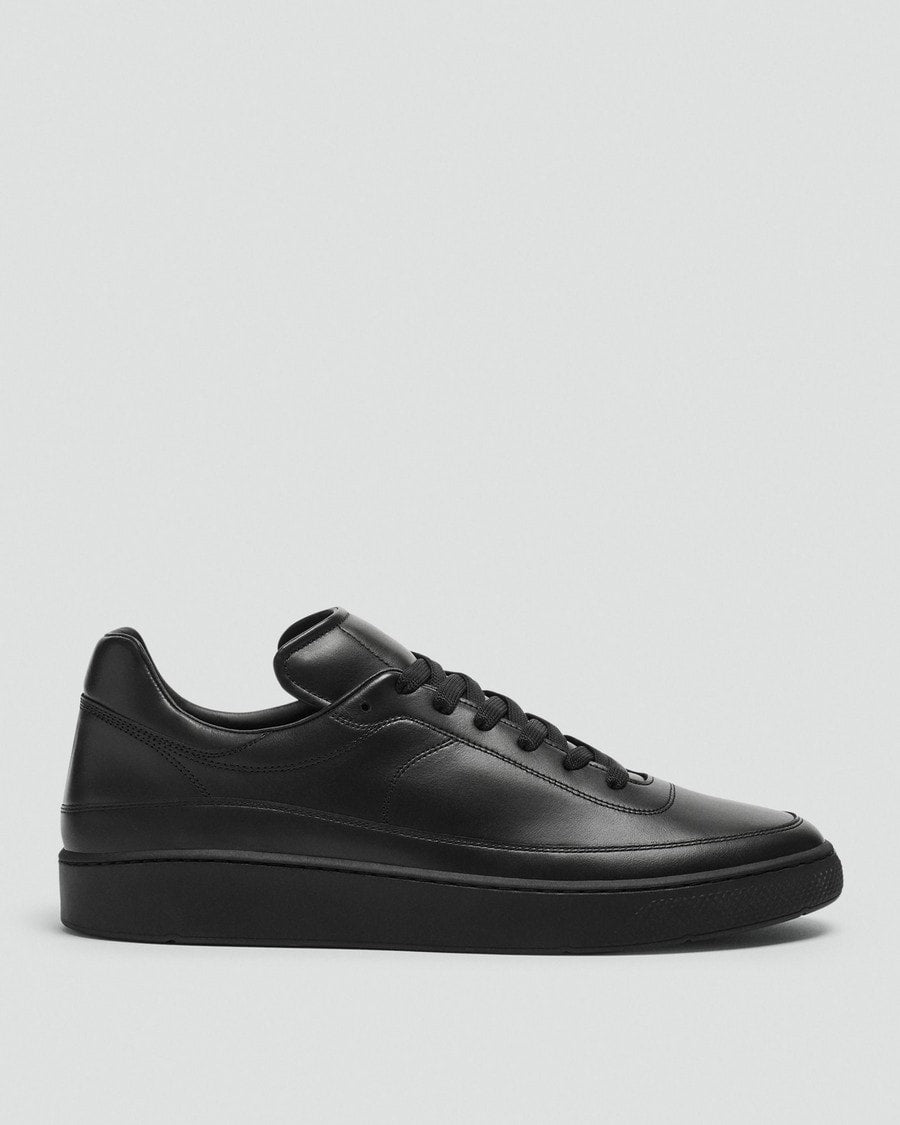 Sneaker in Leather