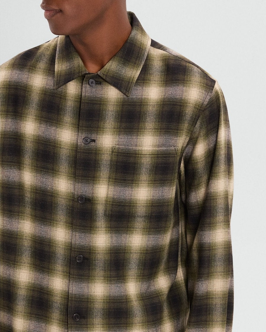Button-Up Shirt in Jesi Wool