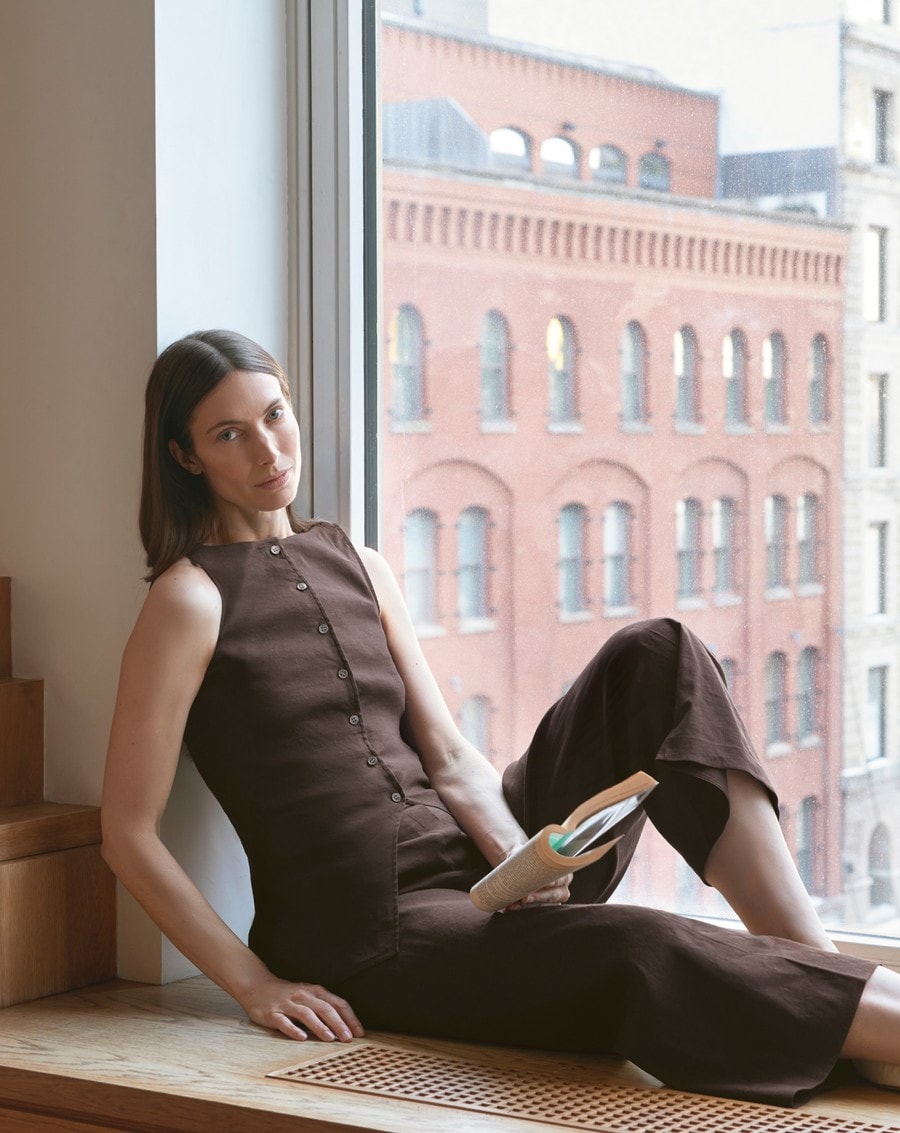 Classic Straight Pull-On Pant in Good Linen