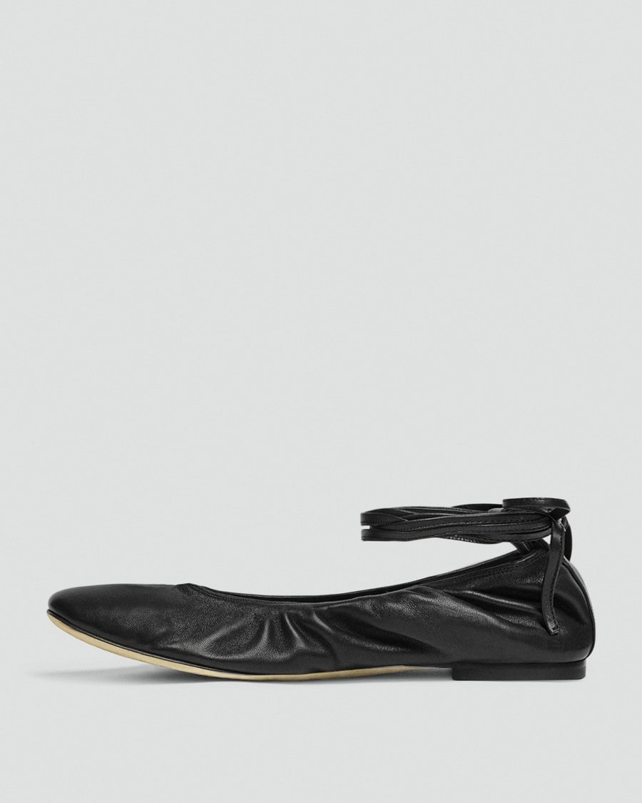 Ruched Ballet Flat in Smooth Leather