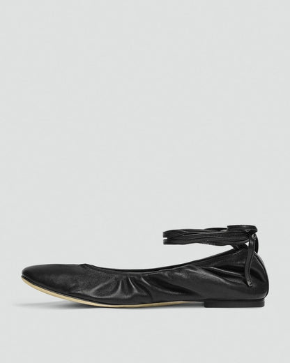 Ruched Ballet Flat in Smooth Leather