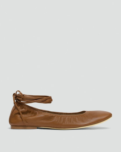 Ruched Ballet Flat in Smooth Leather