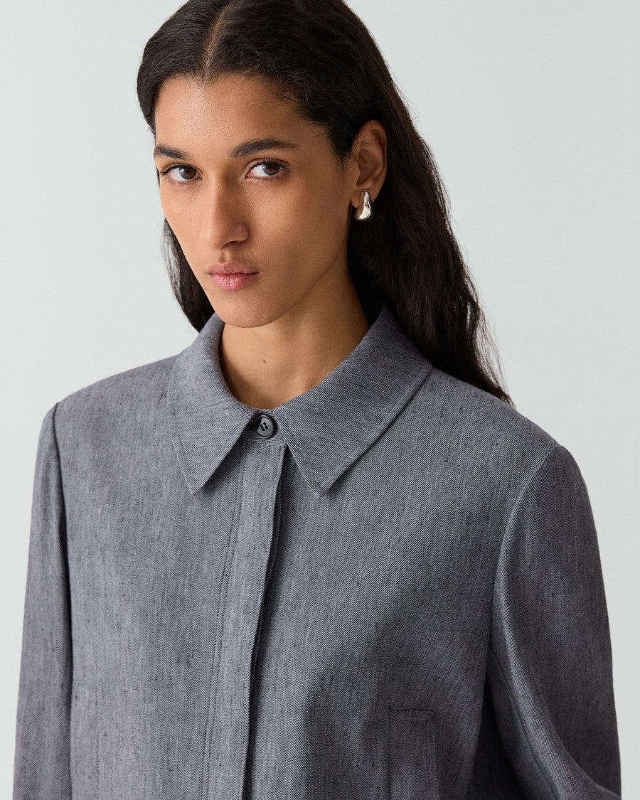 Cropped Shirt Jacket in Fluid Linen