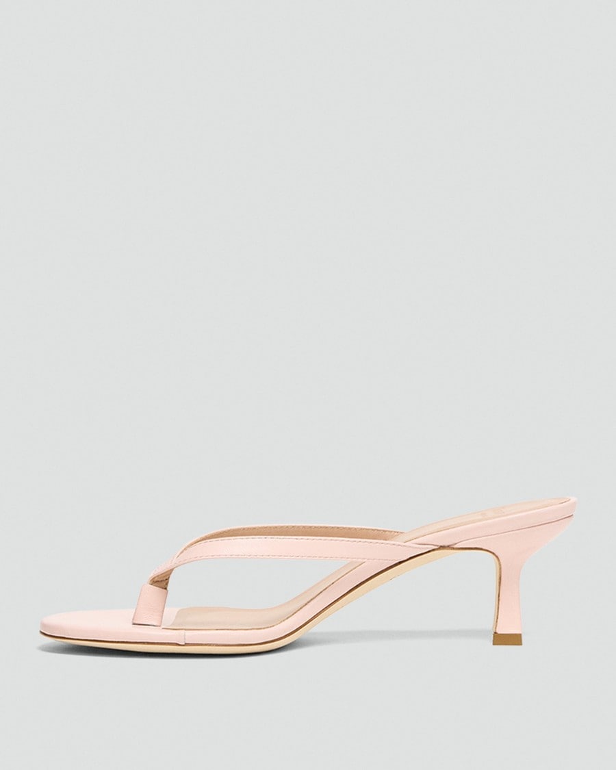 Thong Sandal in Leather