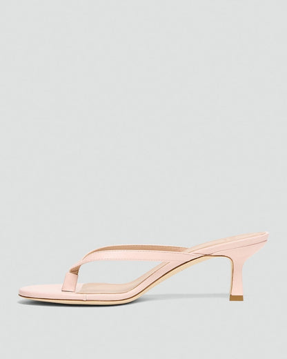 Thong Sandal in Leather