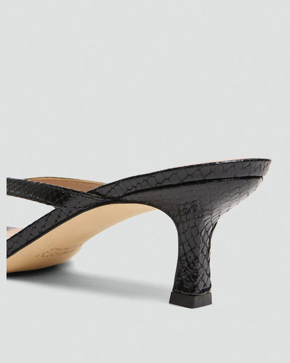 Thong Sandal in Embossed Leather