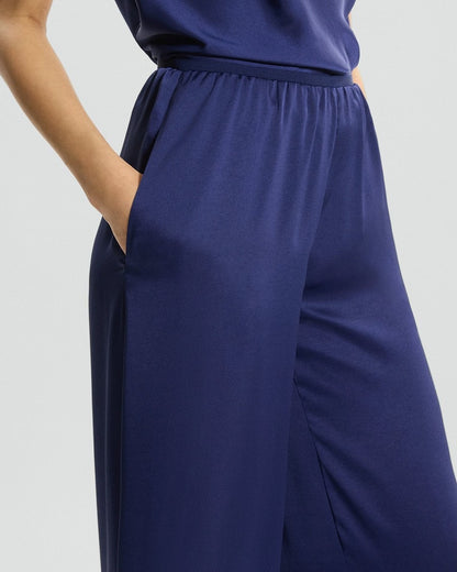 Cropped Fluid Pant in Crushed Satin