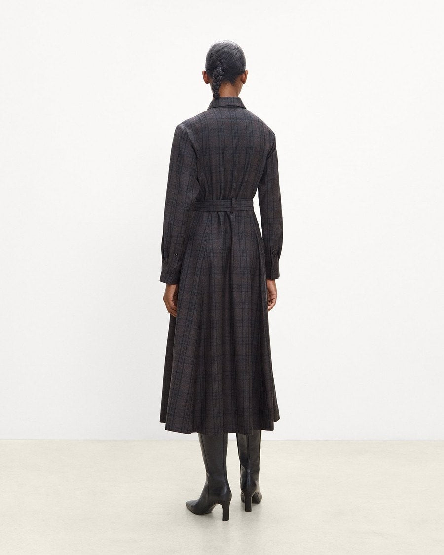 Belted Long-Sleeve Shirt Dress in Sleek Flannel