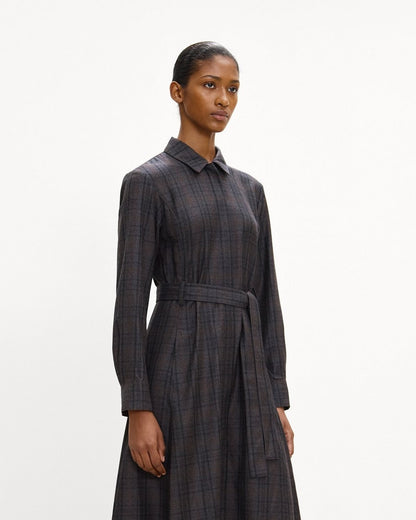 Belted Long-Sleeve Shirt Dress in Sleek Flannel