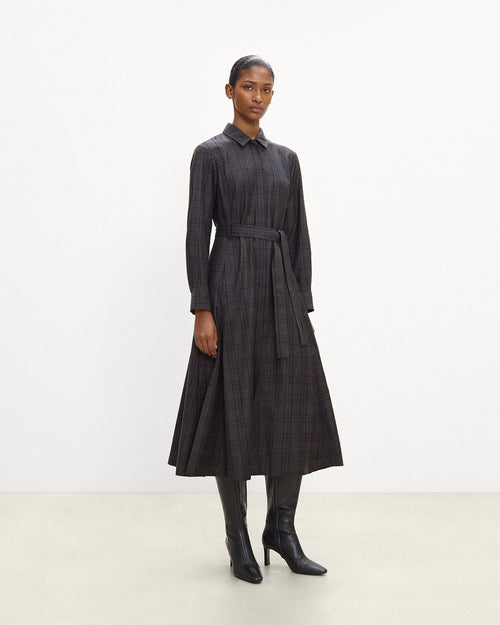 Belted Long-Sleeve Shirt Dress in Sleek Flannel