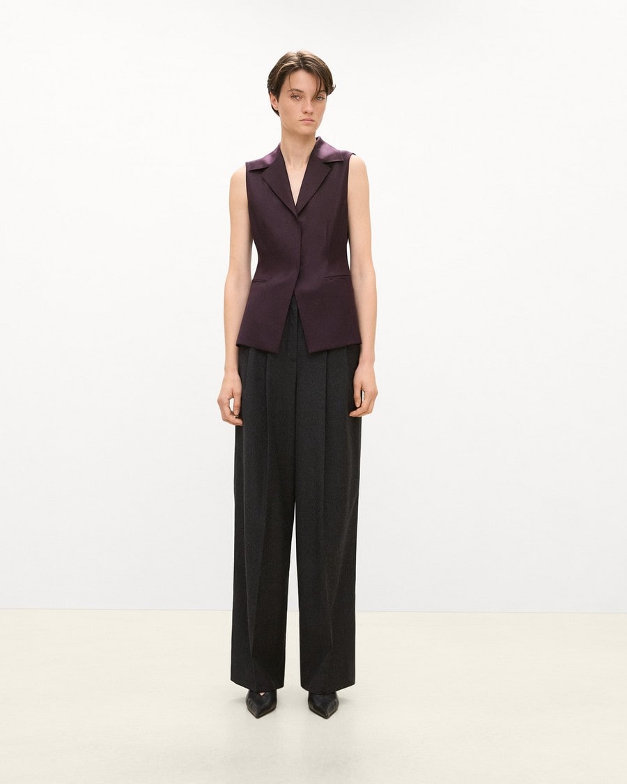 Slim Three-Button Vest in Sleek Flannel