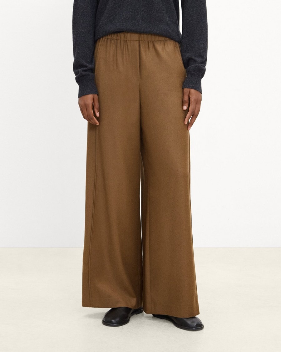Relaxed Pull-On Pant in Sleek Flannel