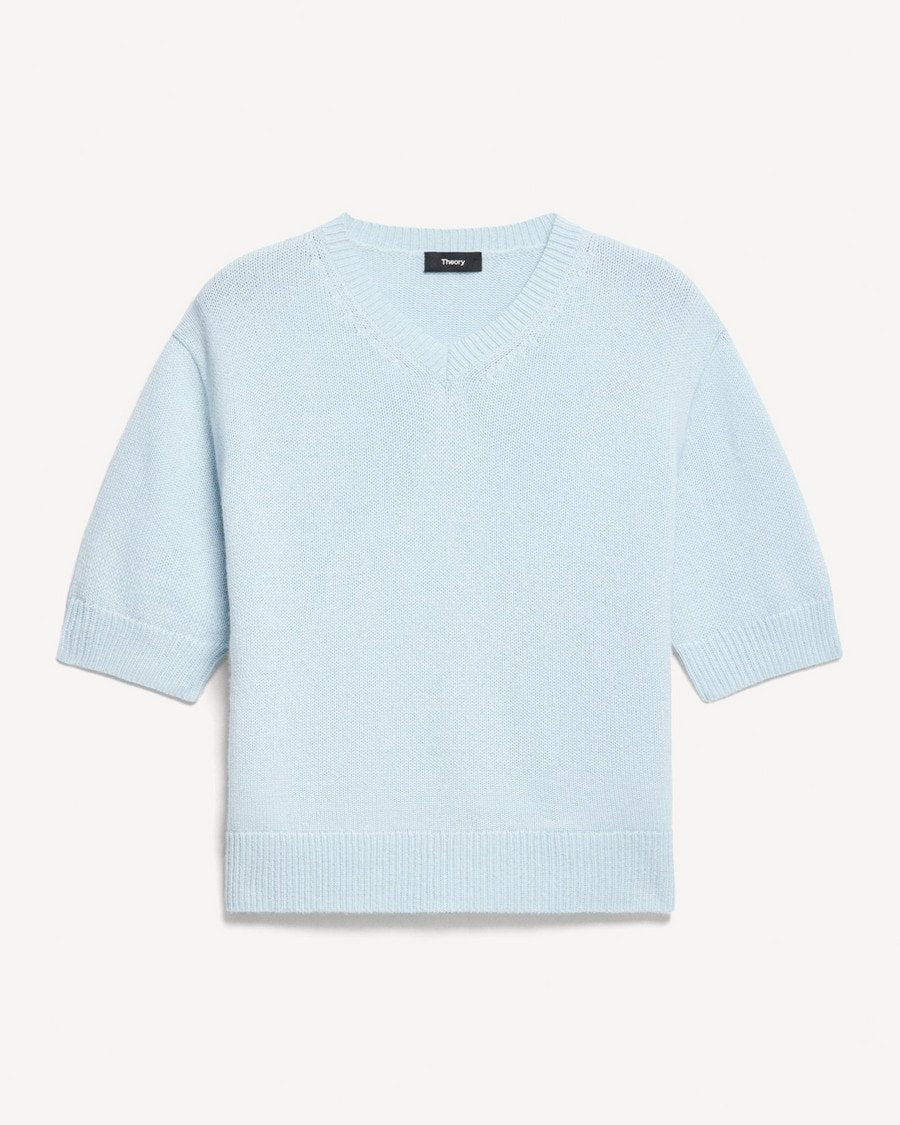 Cropped V-Neck Tee in Cashmere