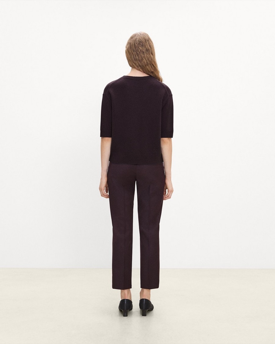 Cropped V-Neck Tee in Cashmere