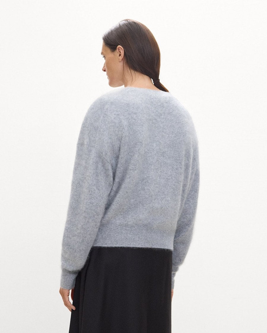 Relaxed V-Neck Sweater in Airy Cashmere