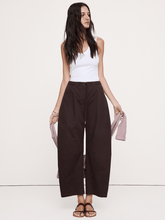 Mid-Rise Barrel Cotton Poplin Pant - Chocolate Brown