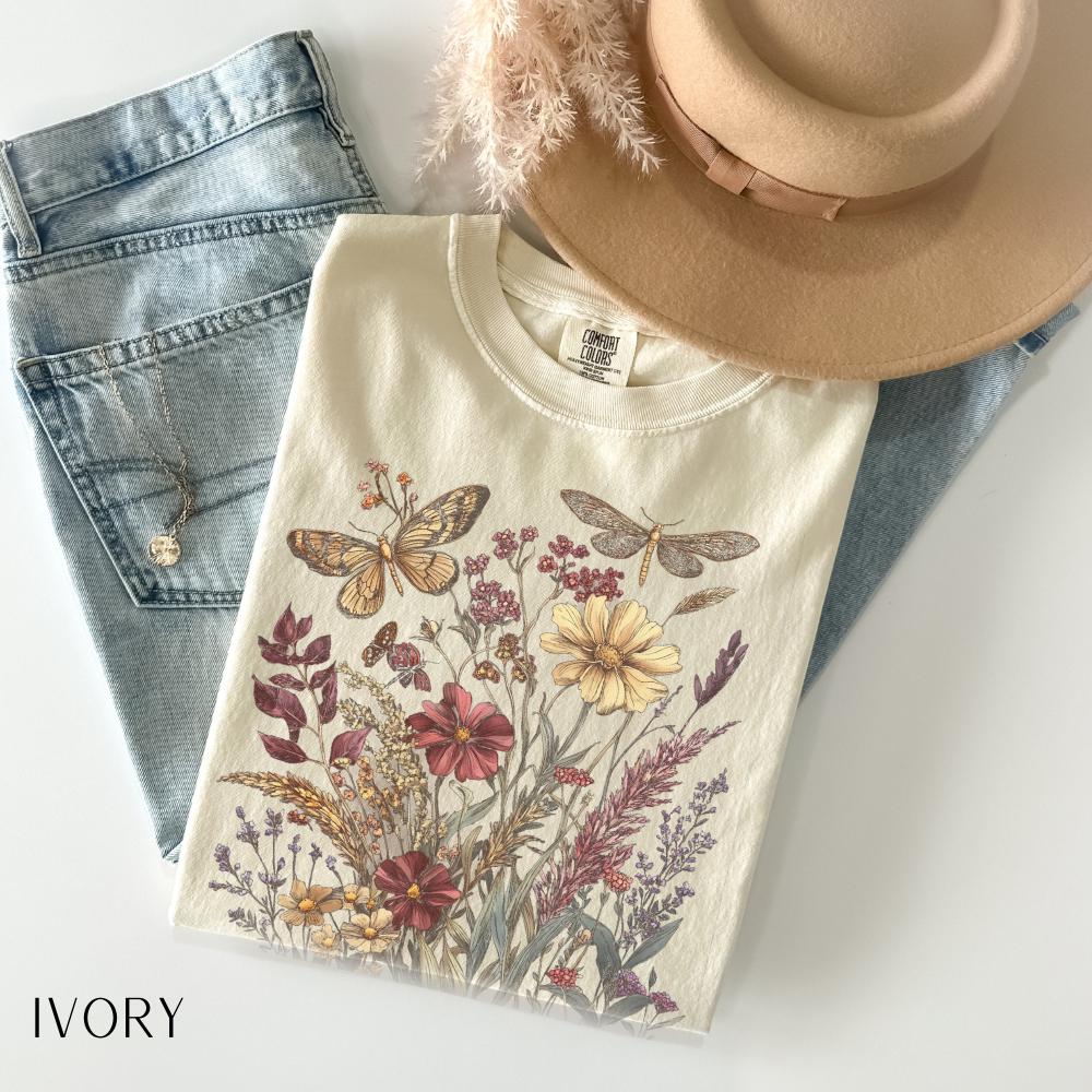 Vintage Wildflowers Shirt, Floral Graphic Tee, Pressed Flowers Shirt, Cottagecore Wildflowers Tee, Moody Botanical Shirt, Nature Shirt