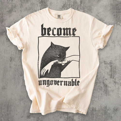 Become Ungovernable Funny Graphic Cat Biting Hand T-shirt, Vintage Graphic Tee, Silly Cats Shirt, Comfort Colors, Unisex Cotton, Gag Gifts Comfort Colors Ivory