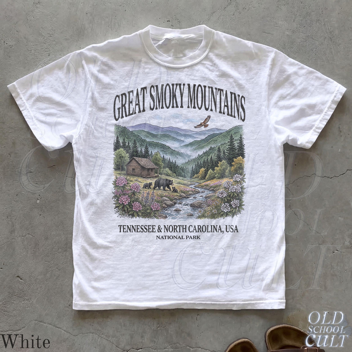 Great Smoky Mountains National Park Vintage 90s Graphic Shirt, Retro Comfort Colors®Mountain Cabin Bear USA Nostalgia Unisex Tee White