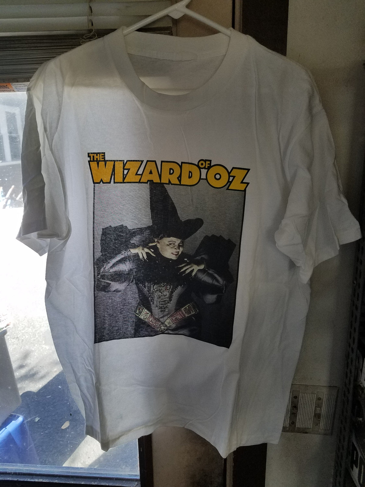 1997 Wizard Of Oz MSG Roseanne Barr T-Shirt Rare Original