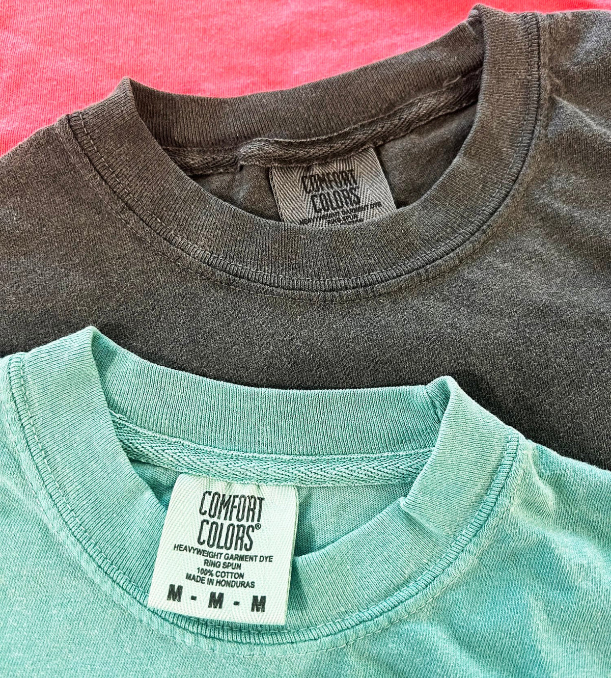 Custom Comfort Colors Dog Pet Photo + Name TShirt, Retro Dog Shirt, Personalized Cat Shirt, 90s Pet shirt, Women Tee