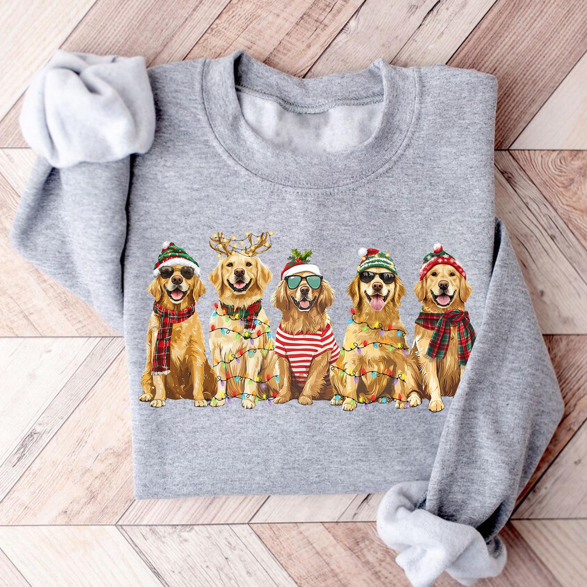 Golden Retriever Christmas Shirt: Dog Lover Cotton Tee