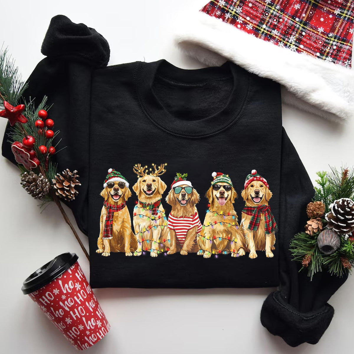 Golden Retriever Christmas Shirt: Dog Lover Cotton Tee