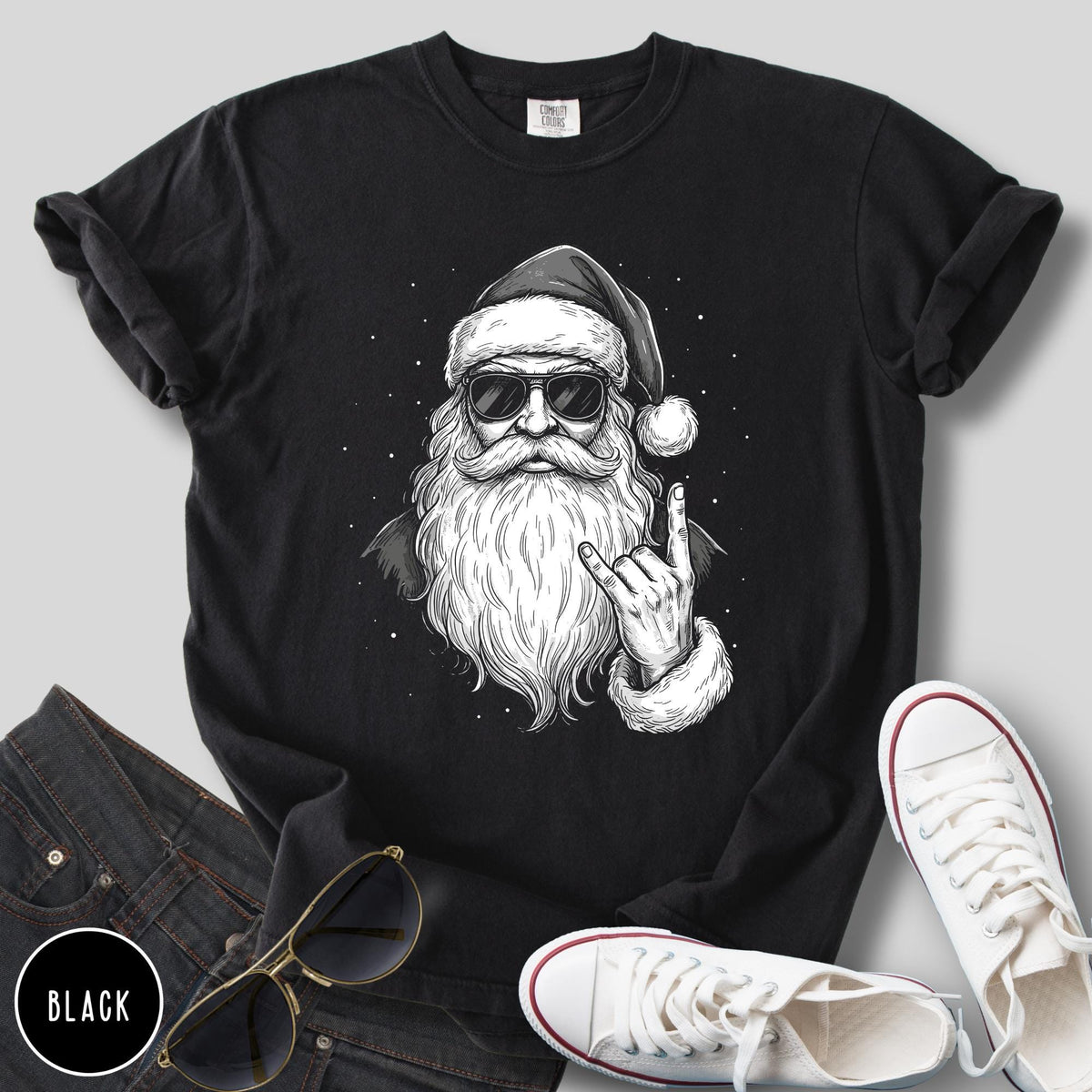 Rockin Santa Shirt, Metal Santa Graphic Tee, Funny Christmas Band Style T-Shirt, Vintage Holiday Unisex Top, Cool Xmas Gift Idea