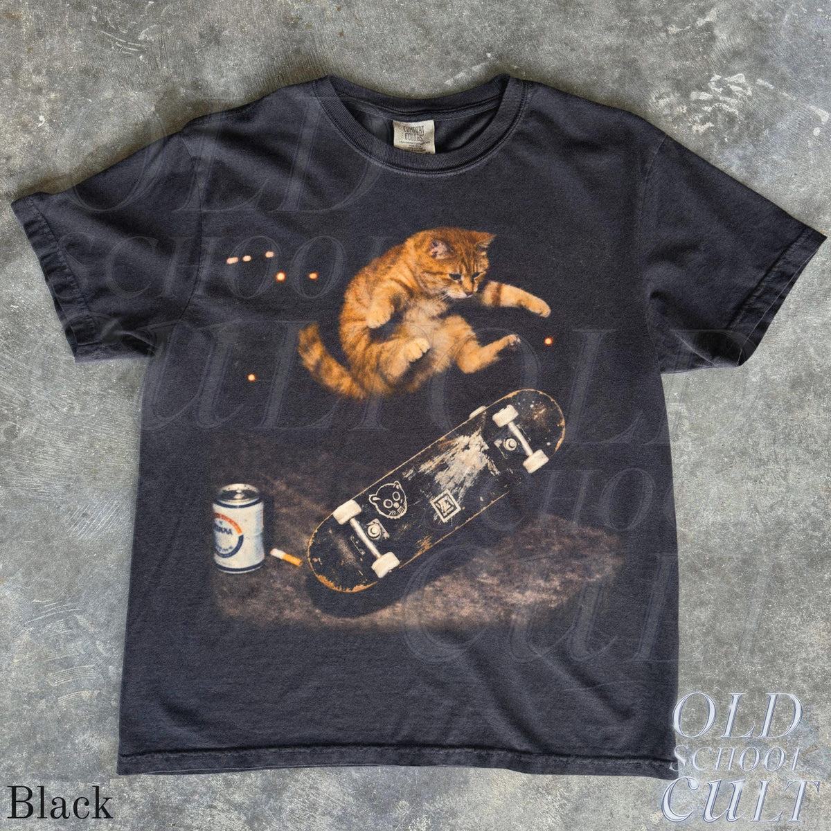 Skateboarding Cat Graphic T Shirt, Vintage Cats Skate Tee, Retro Streetwear Shirts, Funny Kitten Top, Unisex Oversized Cool Beer Tshirt