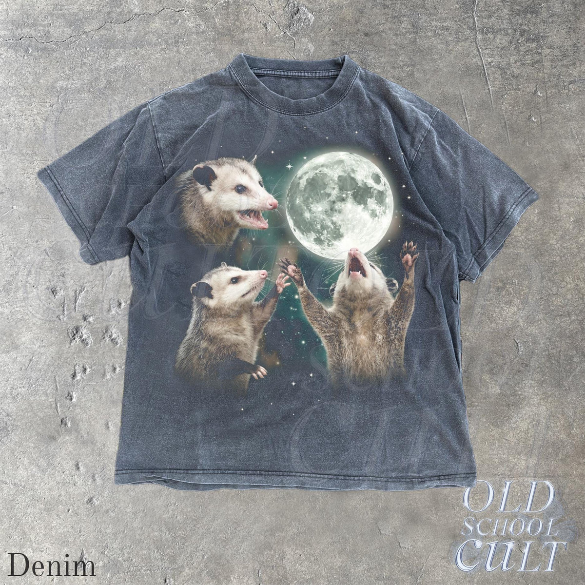 Opossum Howling at Moon Vintage 90s Graphic T Shirt, Retro Possum Silly Gift