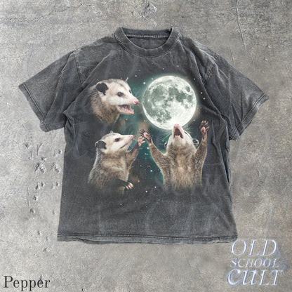 Opossum Howling at Moon Vintage 90s Graphic T Shirt, Retro Possum Silly Gift
