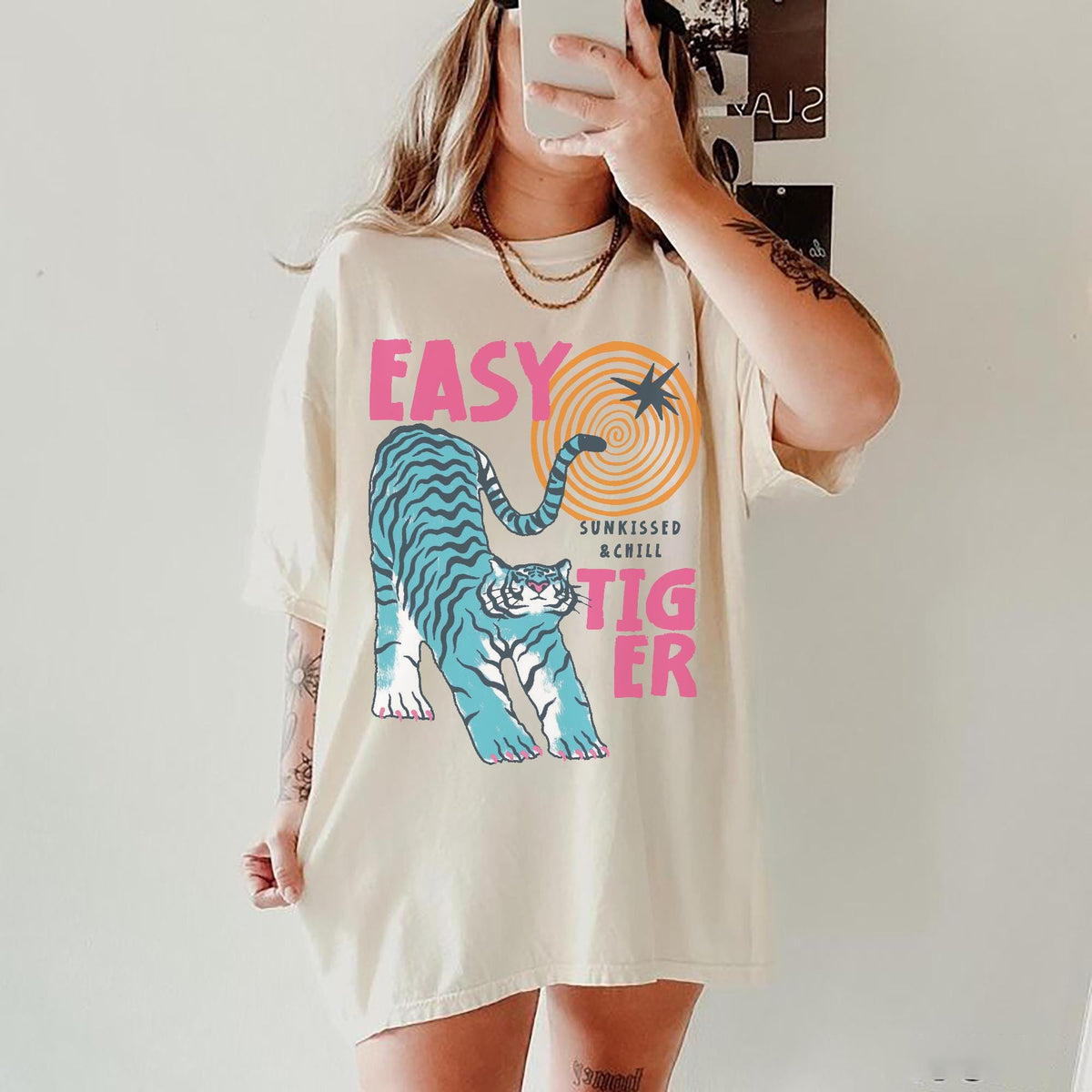 Sun-kissed Tiger Comfort colors UNISEX T shirt : Retro Tiger Graphic Tee, Summer boho beach vibe