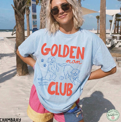 Golden Mom Club Golden Retriever graphic T-shirt in Chambray