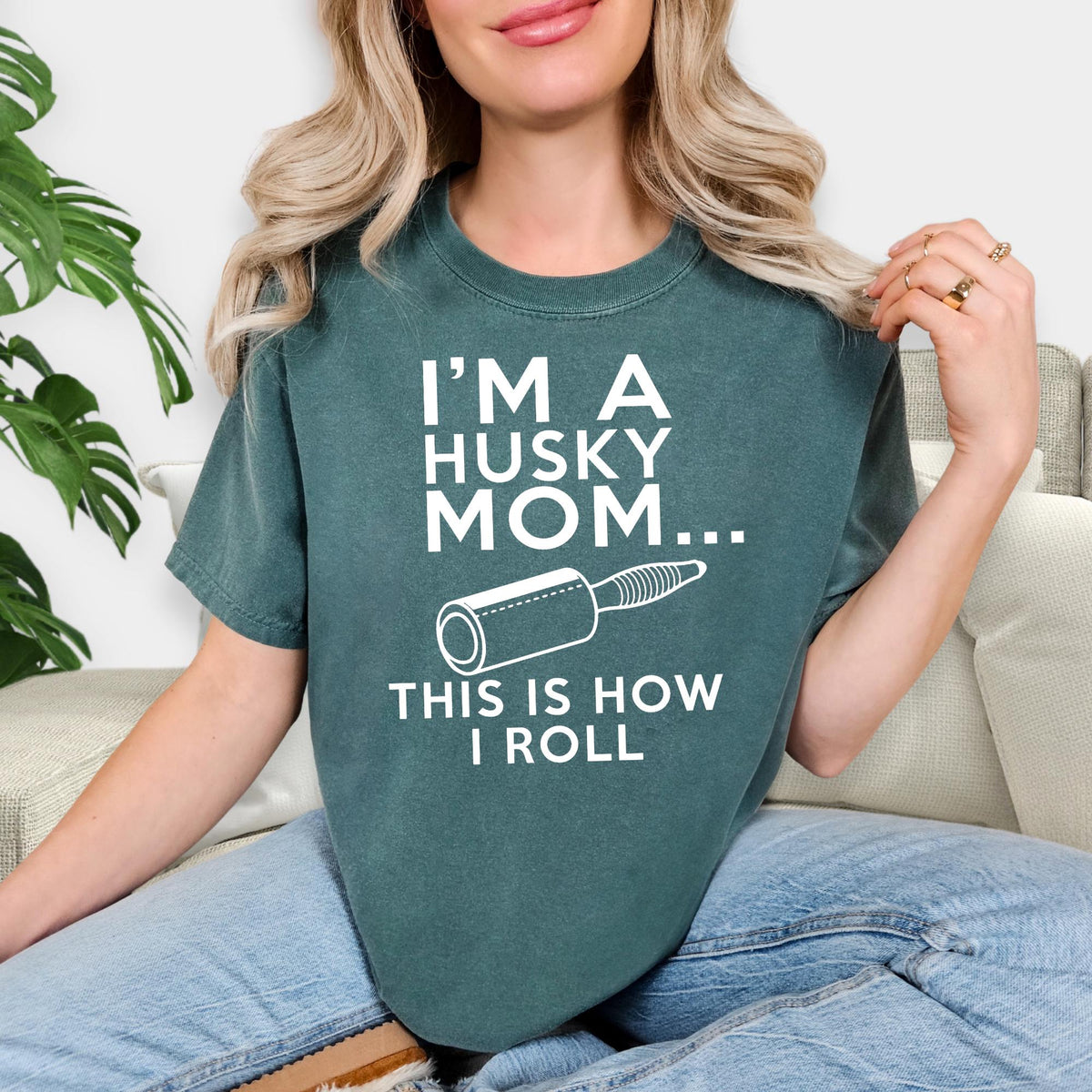 Comfort Colors®  Dog Mom T Shirt, Mom Life Shirt, I'm A Husky Mom This Is How I Roll Shirt, Mothers Day Shirt, Dog Mom Gift, Husky Mama Gift