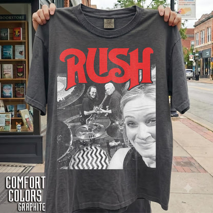 Comfort Colors Rush Anika Nilles Selfie New York Shows 2026
