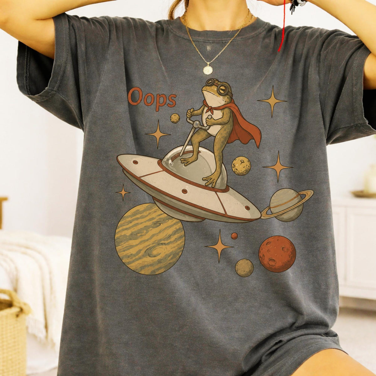 Retro Space Frog UFO Graphic Tee, Weirdcore Sci-Fi Apparel