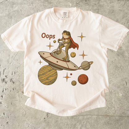 Retro Space Frog UFO Graphic Tee, Weirdcore Sci-Fi Apparel