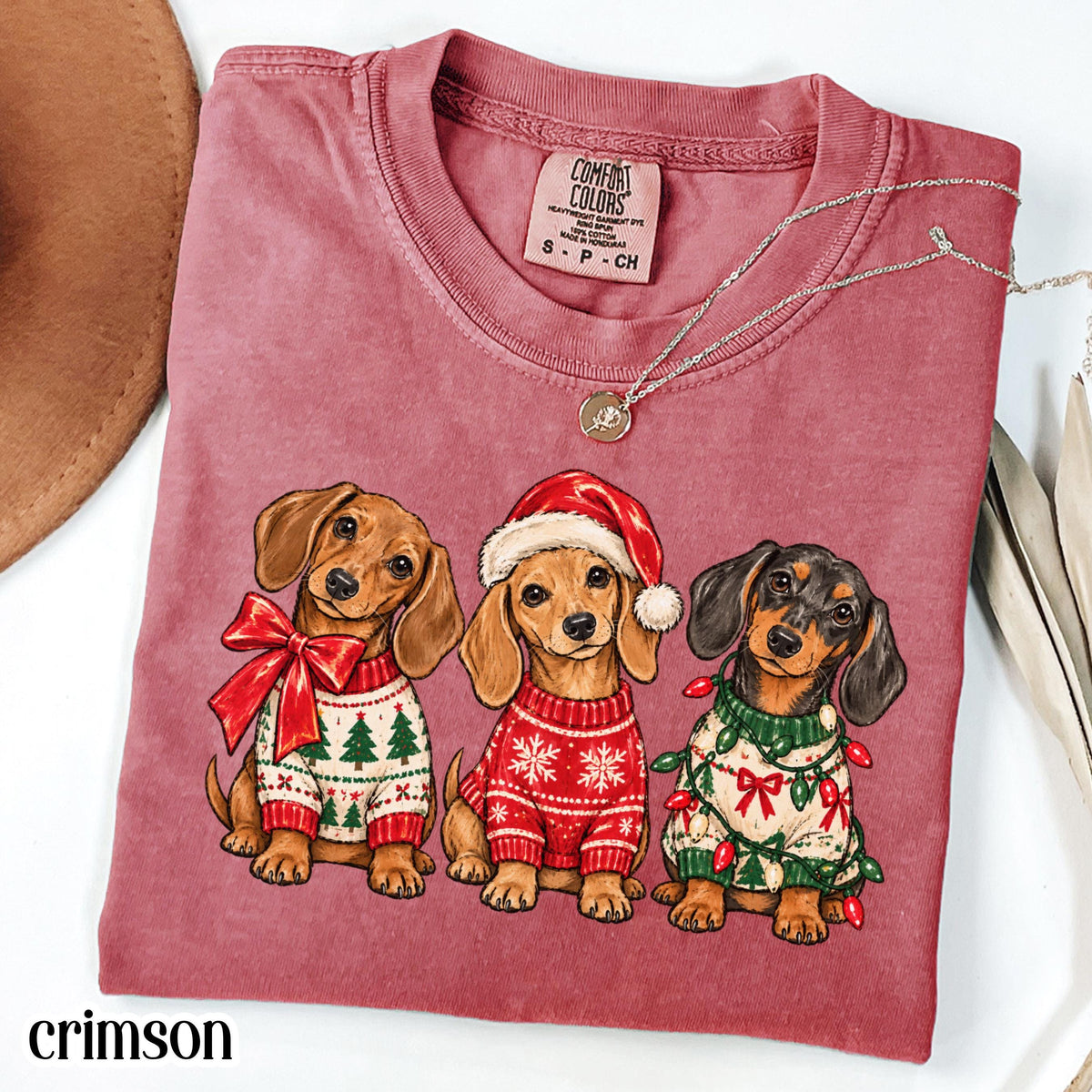 Christmas Dachshund Comfort Colors® Shirt Holiday Dog T-shirt Retro Holiday Weiner Dog Aesthetic Tee Cute Animal Lover Xmas Tshirt