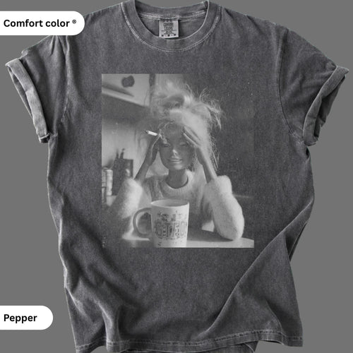 Vintage 90s Doll Face Meme Graphic T-Shirts Smoking GTFO Mug Distressed Funny
